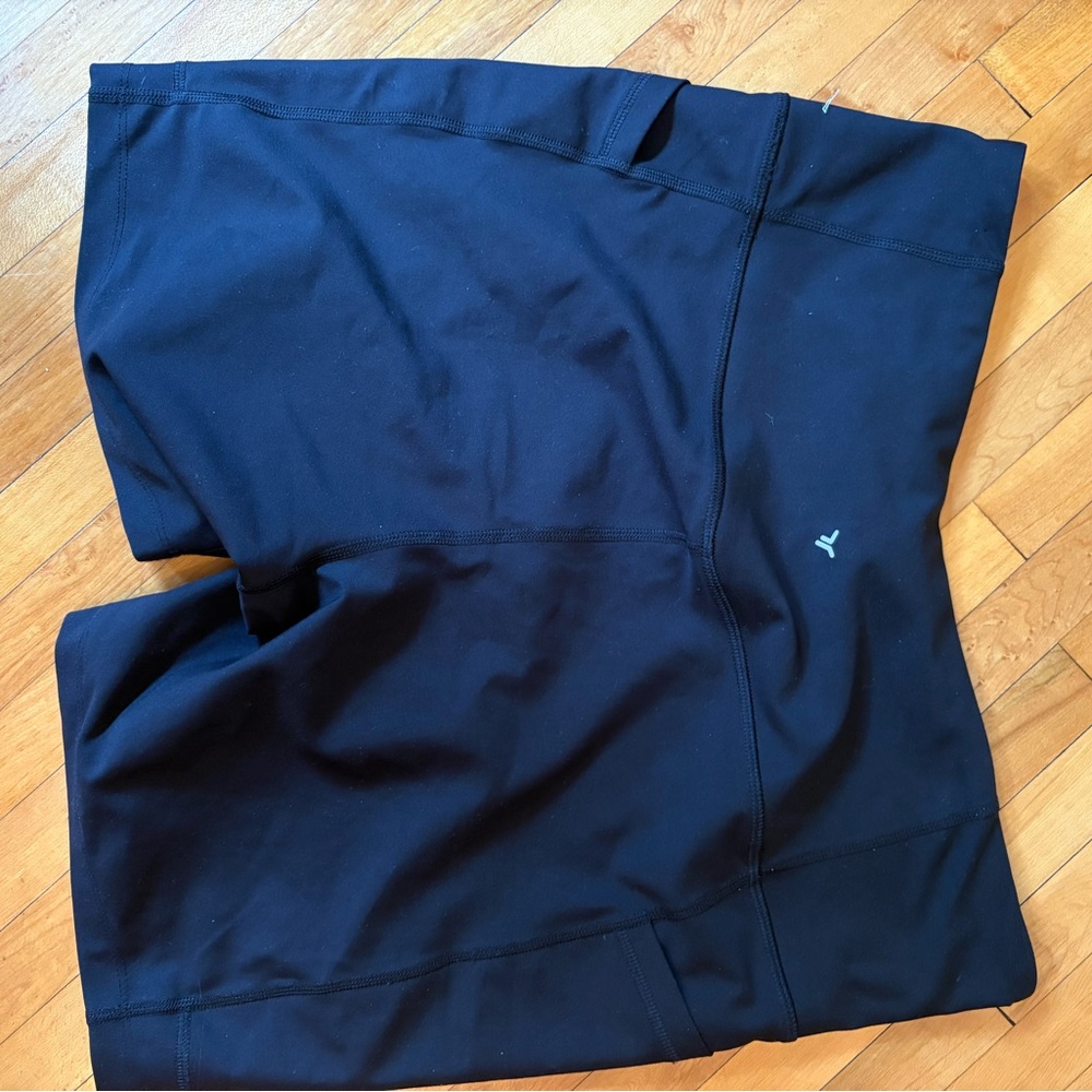 Black “6 biker shorts